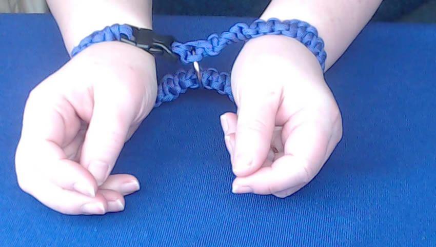 I made this - my own set of kinky paracord cuffs