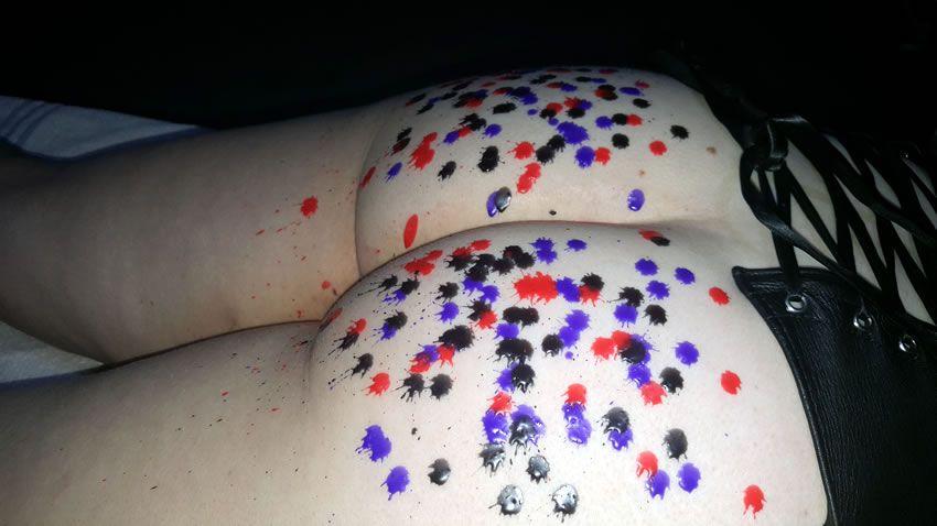 Image showing wax applied to the buttocks of sub'r'