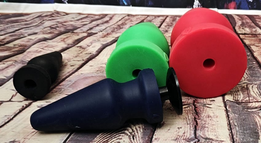 Image showing bases of RHINO and the free vac-u-lock compatible suction cup adaptor