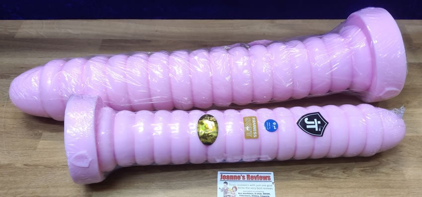 Image showing the large and xl Anal Explorer dildos