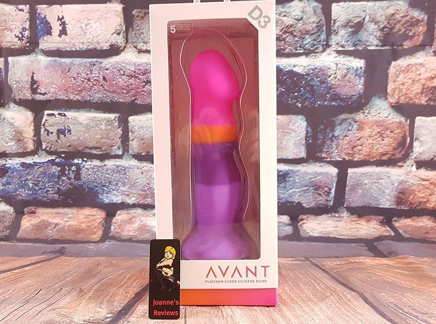 Image showing the Avant D3 dildo in its retail packaging