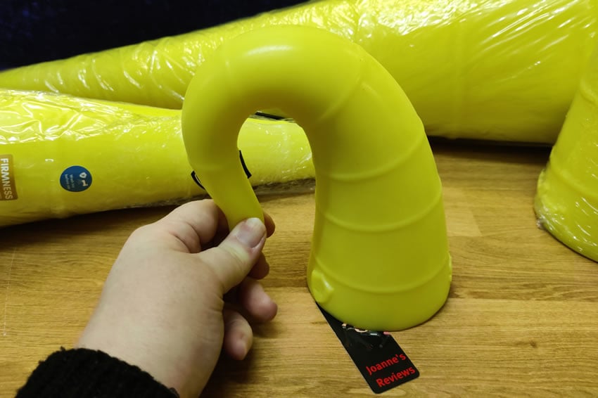 Image showing the flexibility of the small Anal Challenge stretcher