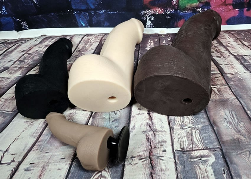 Image showing the vac-u-lock suction cup adaptor in the base of Lord And Master