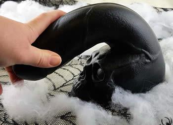 The skull dildo is nice and flexible