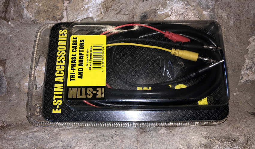 Image montrant le blister contenant le câble triphasé E-Stim Systems