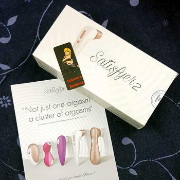 The Satisfyer 2 comes in an attractive retail box
