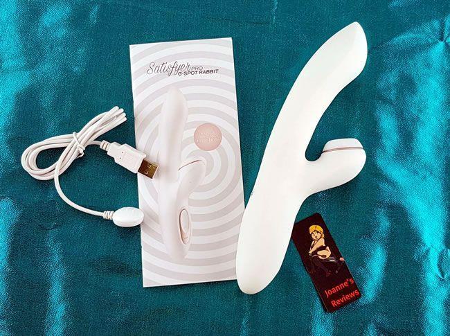 The Satisfyer G-Spot Rabbit comes with instructions and a charging cable