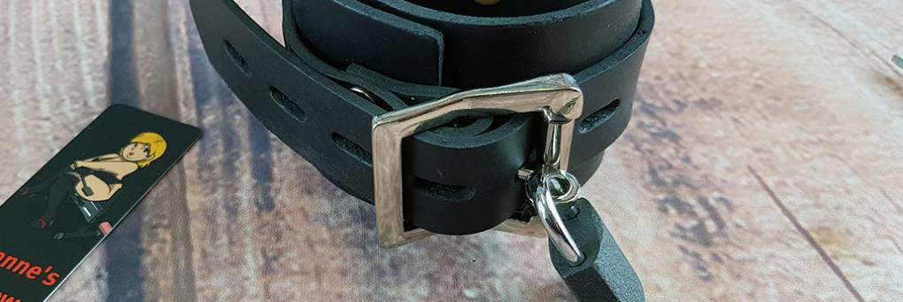 Honour HNRX ES Bondage Rubber Ankle Cuffs &amp; Padlocks