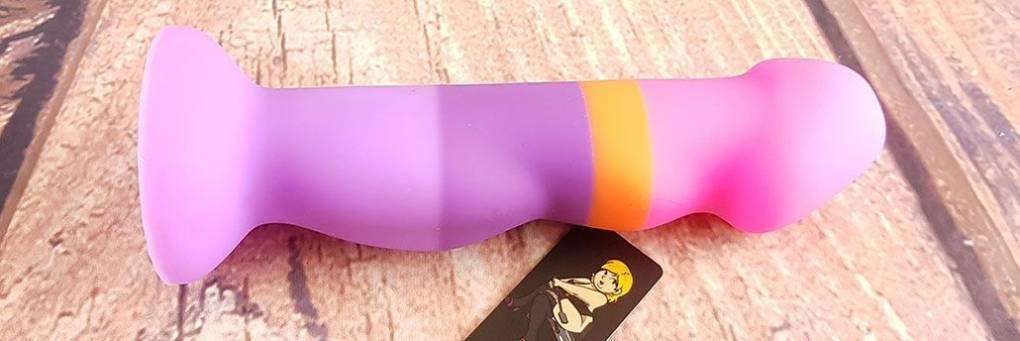 Blush Avant D3 Summer Fling Silicone Dildo Review