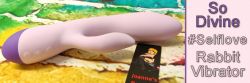 Revue du vibromasseur lapin rechargeable So Divine #Selflove
